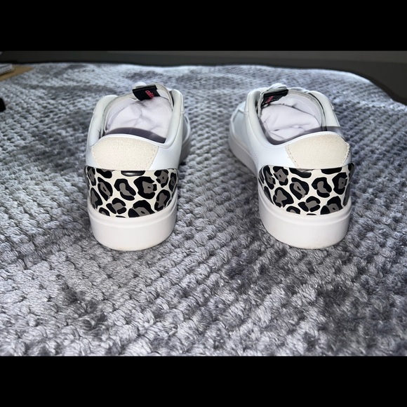 Adidas Originals Sleek - Picture 10 of 12